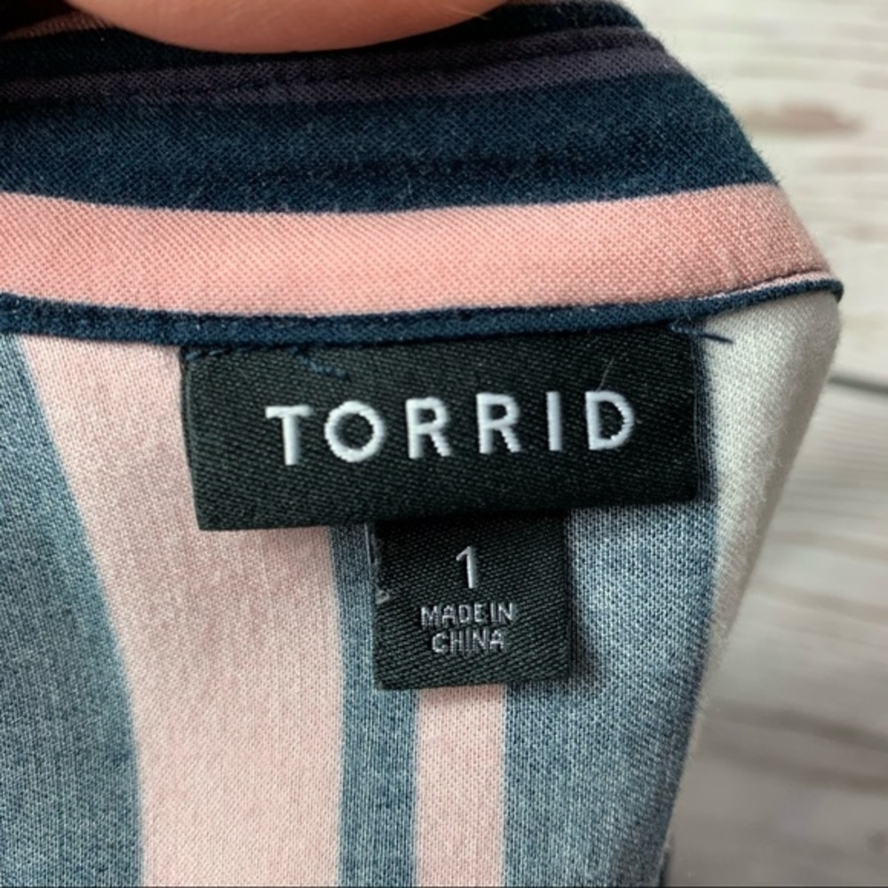 Torrid Stripe Challis Button Down Top - image 5